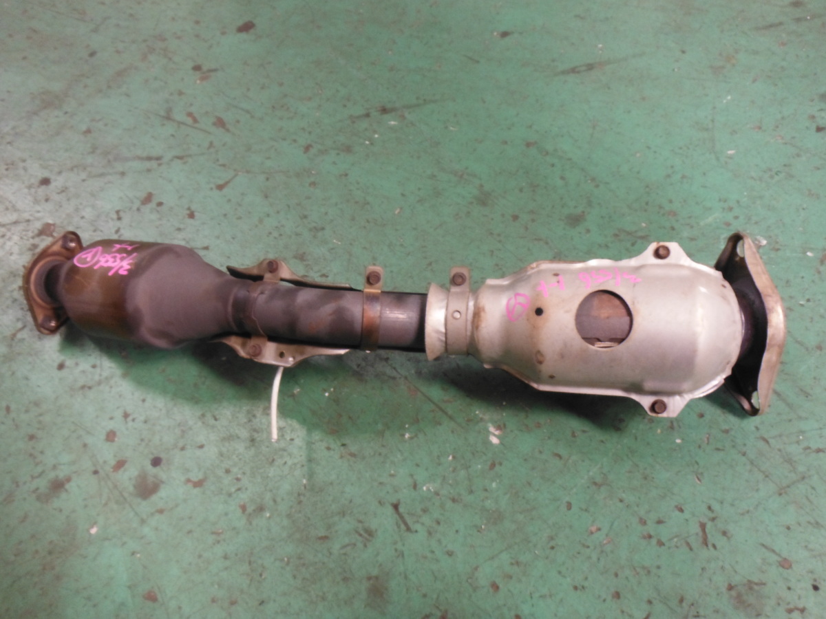 日産 E11 ノート 触媒1ケ HR15 9U59LE | clinicamedicasantapaulina.com.br