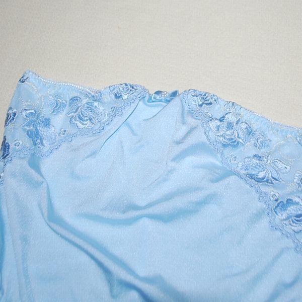  unused D80L rose embroidery bla& shorts 2 set production front nursing one touch open maternity 