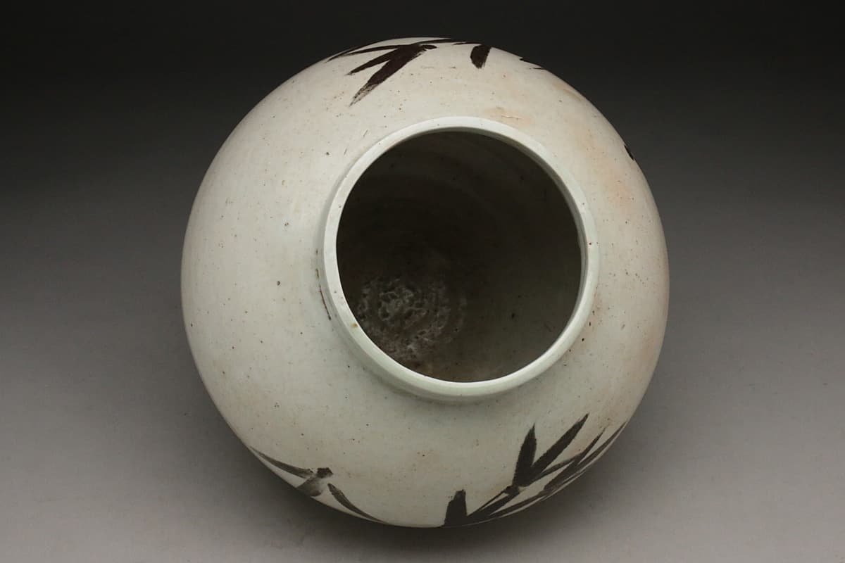 HU877 朝鮮古美術 李朝 鉄絵 竹文 壺 高20.9cm 重1.7kg・李朝鉄絵竹文