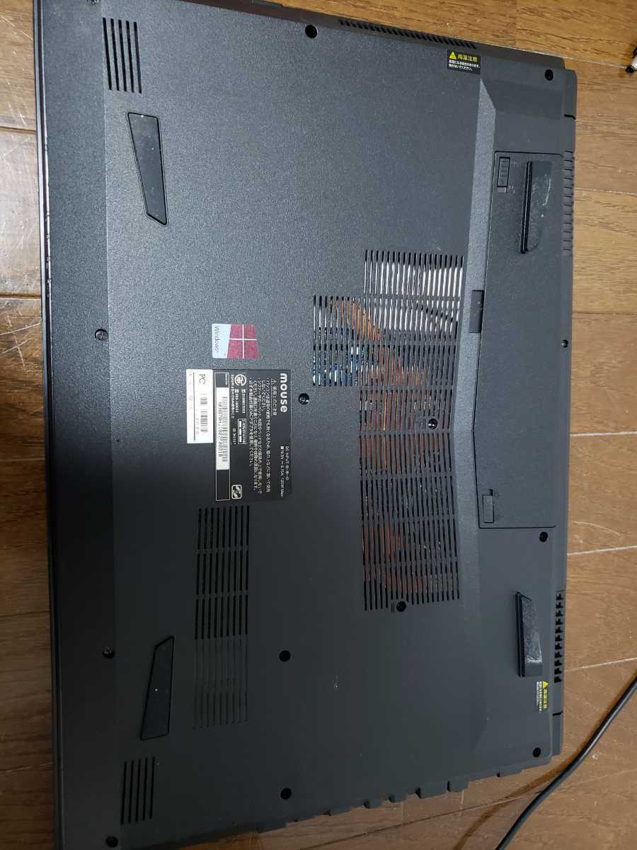 MouseComputer MB-W875SN1-S5 17.3モニター i7 7700HQ 2.80Ghz 8GB