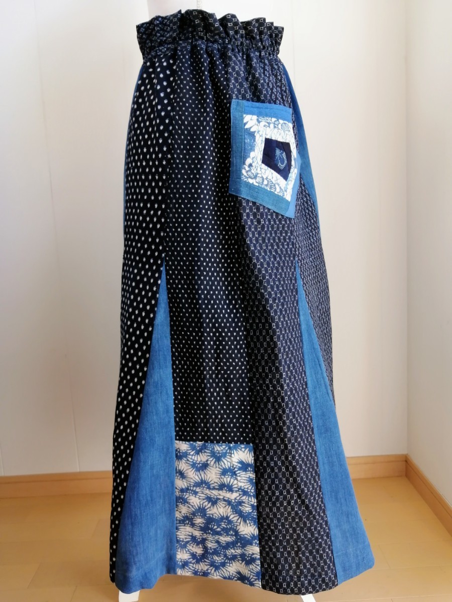 免税品購入 古布 藍染 雪ん子 型染め 絣 パッチワーク ロングスカート 