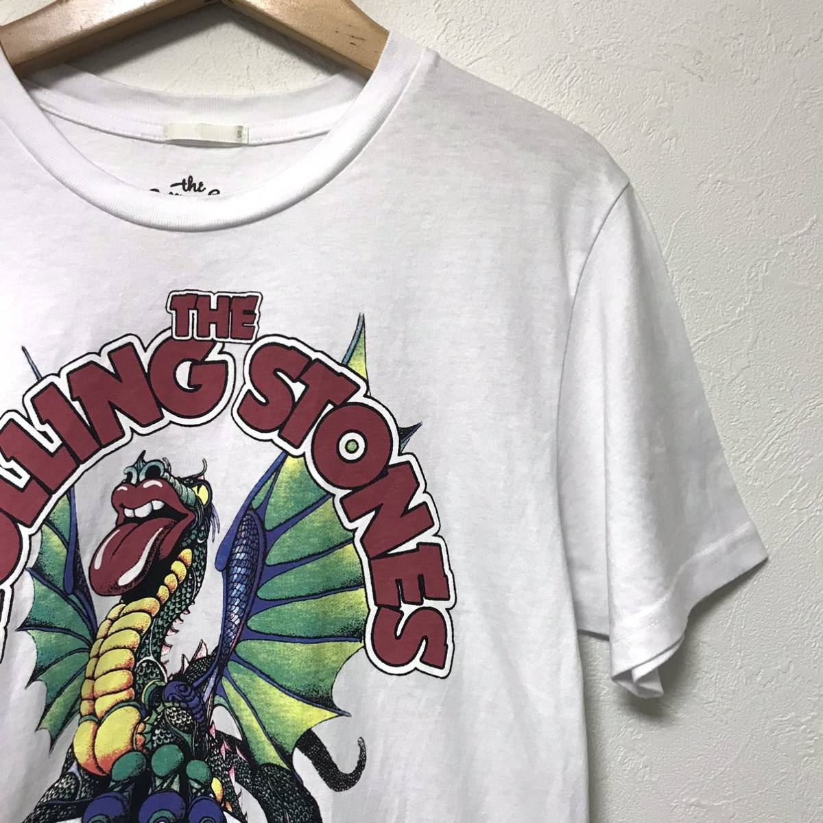 送料込 最終値下げ 美品 GU ジーユー THE ROLLING STONES ザ・ローリングストーンズ コラボ ドラゴンツアーTシャツS ホワイト|Yahoo!フリマ(旧PayPayフリマ) 送料込 最終値下げ 美品 GU ジーユー THE ROLLING STONES ザ・ローリングストーンズ コラボ ドラゴンツアーTシャツS ホワイト|Yahoo!フリマ(旧PayPayフリマ)