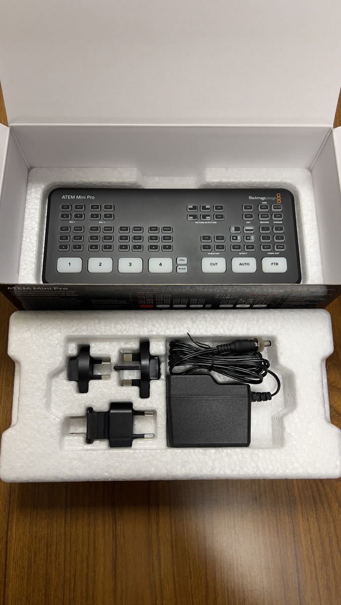 美品】Blackmagic Design ATEM MINI PRO ほぼ未使用 送料無料