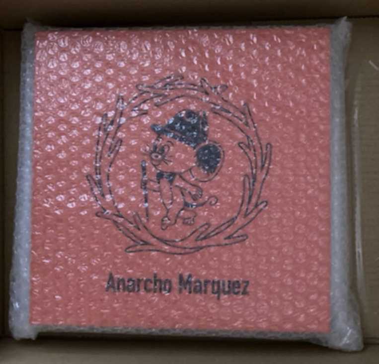 真作　ジェリー鵜飼　×　Mountain Research　　ジェリー・マルケス キャンバスアートプリント 『　Anarcho Marquez　』 オレンジ_画像2