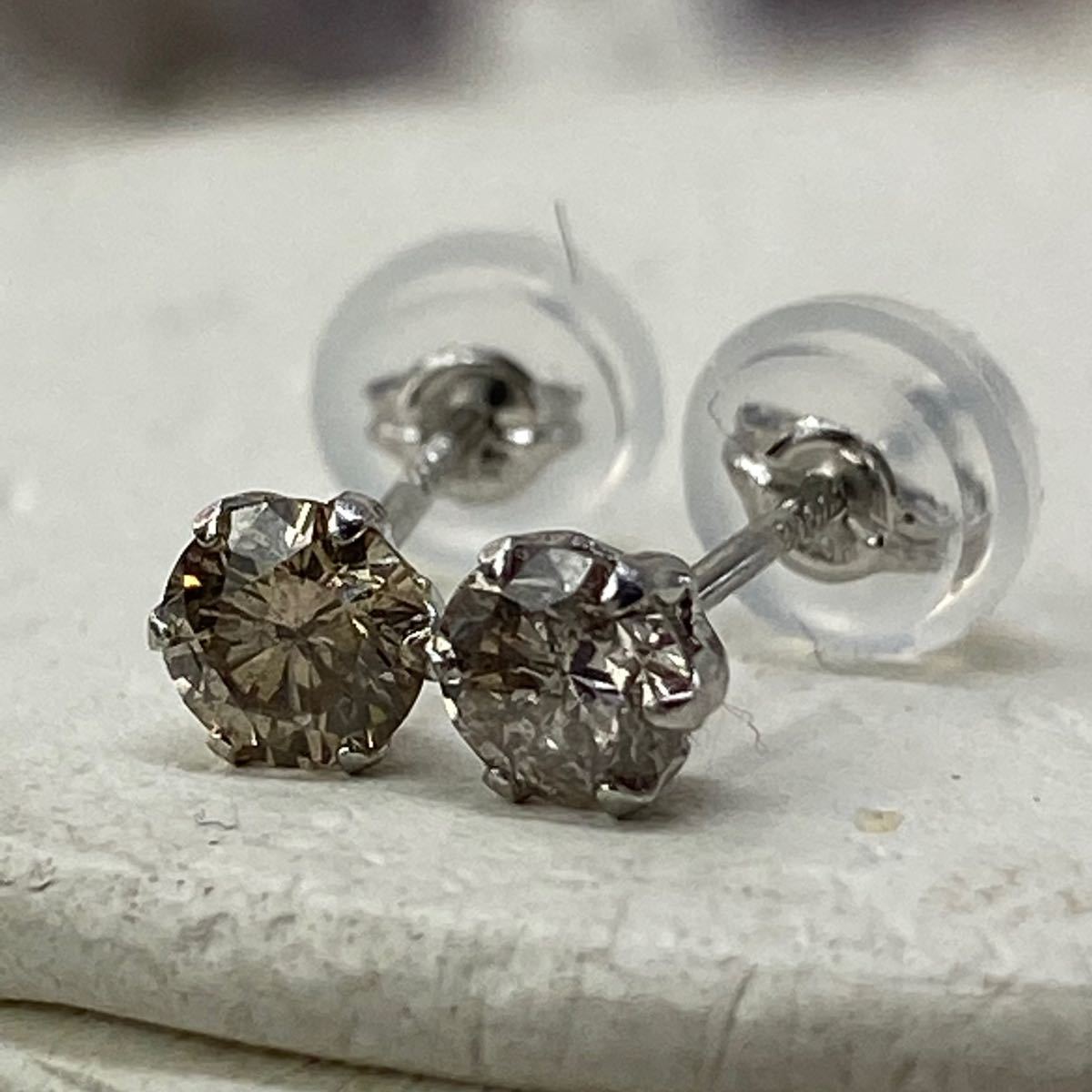 pt900 プラチナ　天然ダイヤモンド　0.4ct ピアス