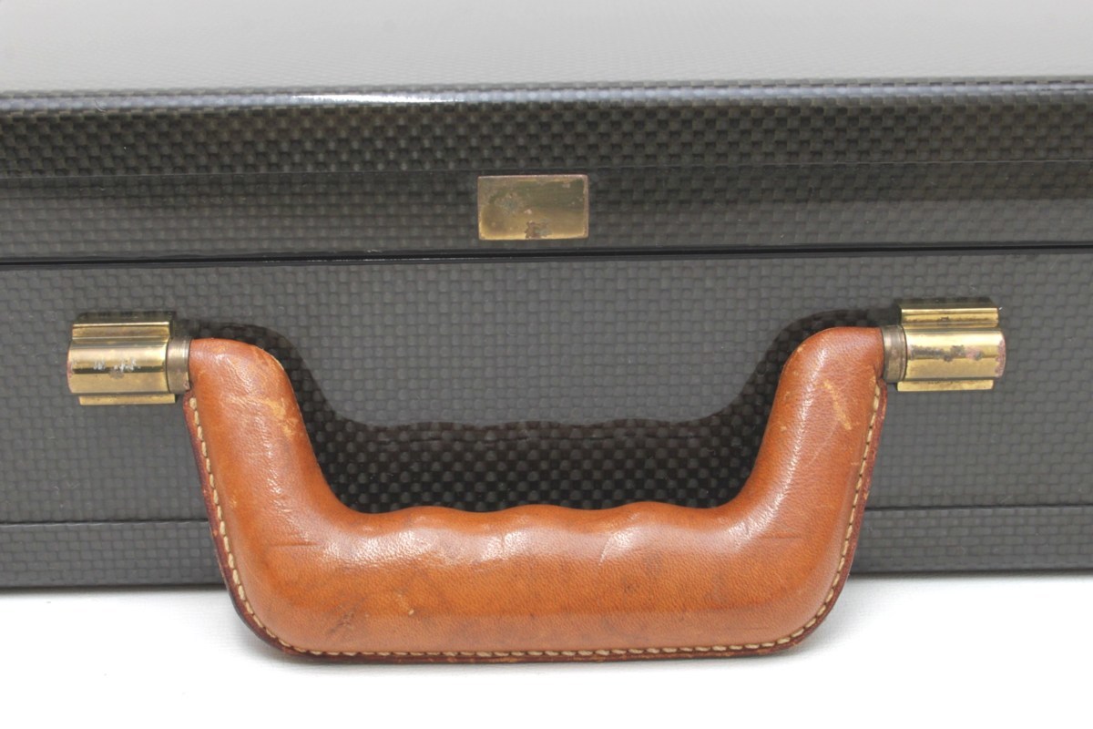 1B288 エルメス HERMES 世界500個限定 カーボン 1B288 エルメス HERMES 世界500個限定 カーボン