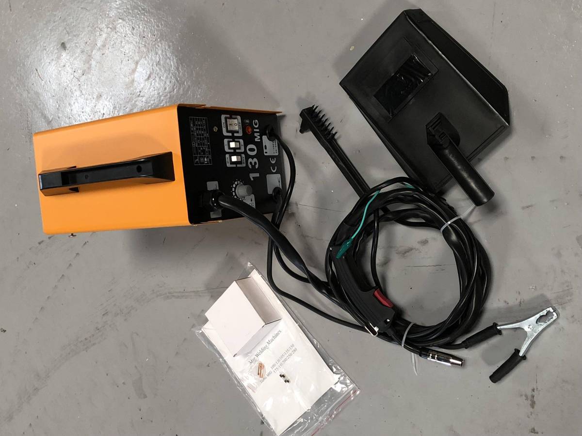 長さ3M トーチ 半自動溶接機/120A/MIG130/ノンガス 新品 単相100V 50