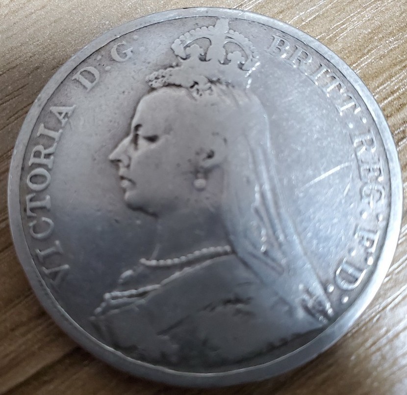 大英帝国 ヴィクトリア女王 クラウン 銀貨1890年大型銀貨 イギリス