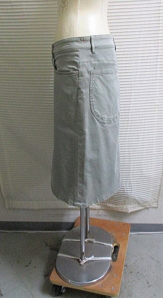 TSUMORI CHISATO Tsumori Chisato cotton . skirt size 2