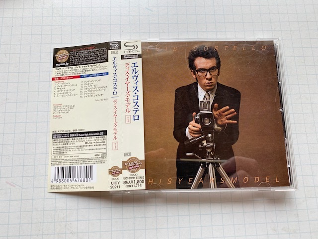ヤフオク! - 日本盤CD エルビス・コステロ【ディス・イヤーズ