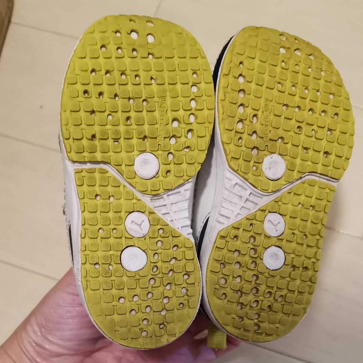 中古  プーマ  PUMA  スニーカー  靴  size13,0cm