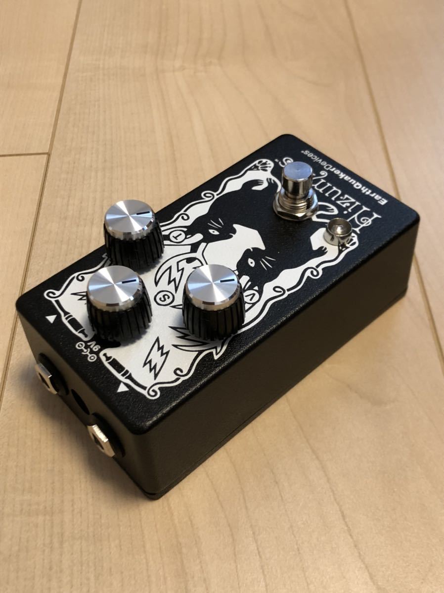 限定生産カラー 新品同様 EarthQuaker Devices Hizumitas Text Black