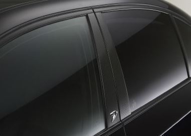 WALD もらって嬉しい出産祝い 5シリーズ セダン メール便無料 E60 バンパータイプ M5ルック Sライン BMW カーボンピラーパネル