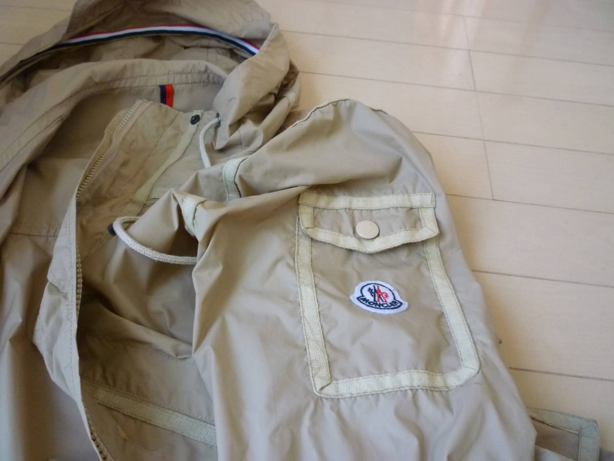 モンクレールMONCLER スプリングコート スペインで購入 長さ84ｃｍ身幅