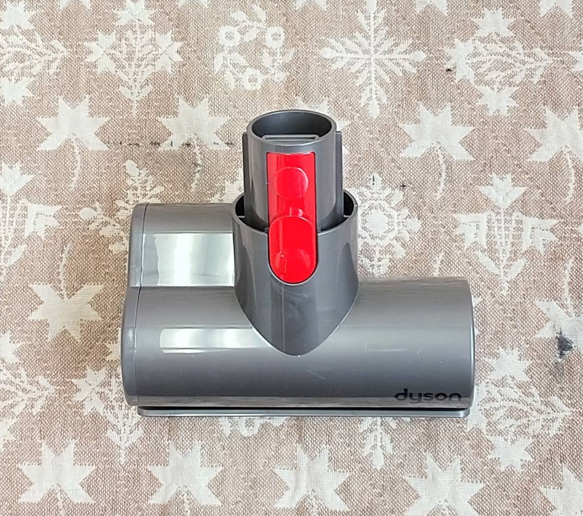 中古品 dyson　 ダイソン コードレスクリーナー SV11【212】_画像6