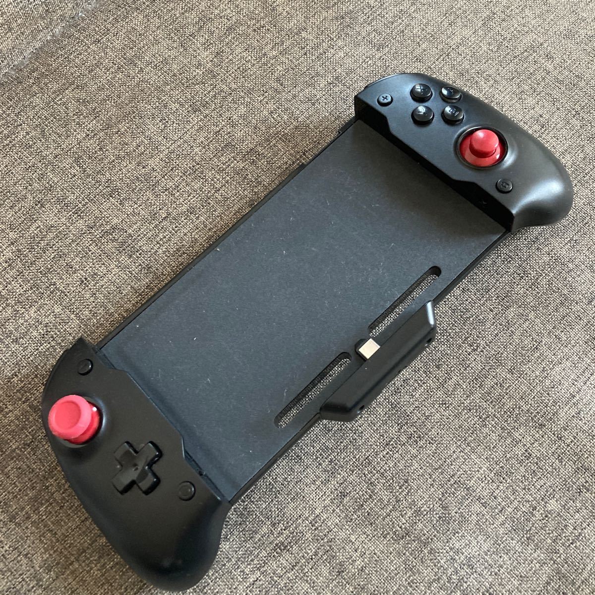 DOBE Nintendo Switch用　スイッチグリップコントローラー