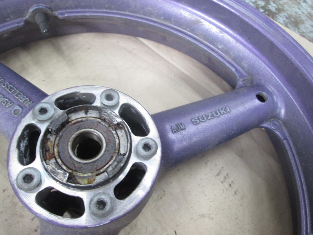 [BST]a* Suzuki GSX-R1100 GU75B original front wheel *