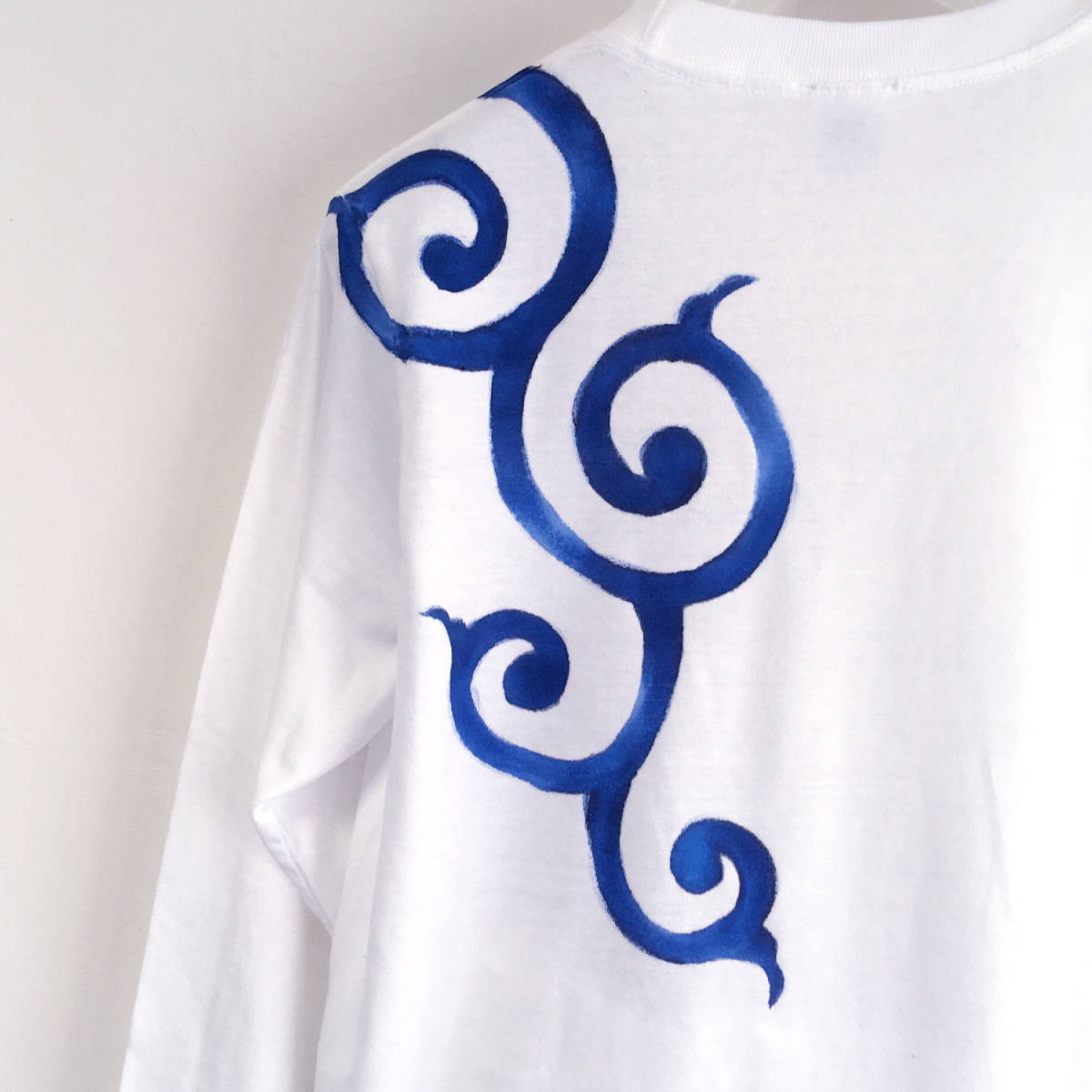  hand .. Tang . pattern sleeve rib long T-shirt L size white long sleeve autumn winter white peace pattern Japanese style 