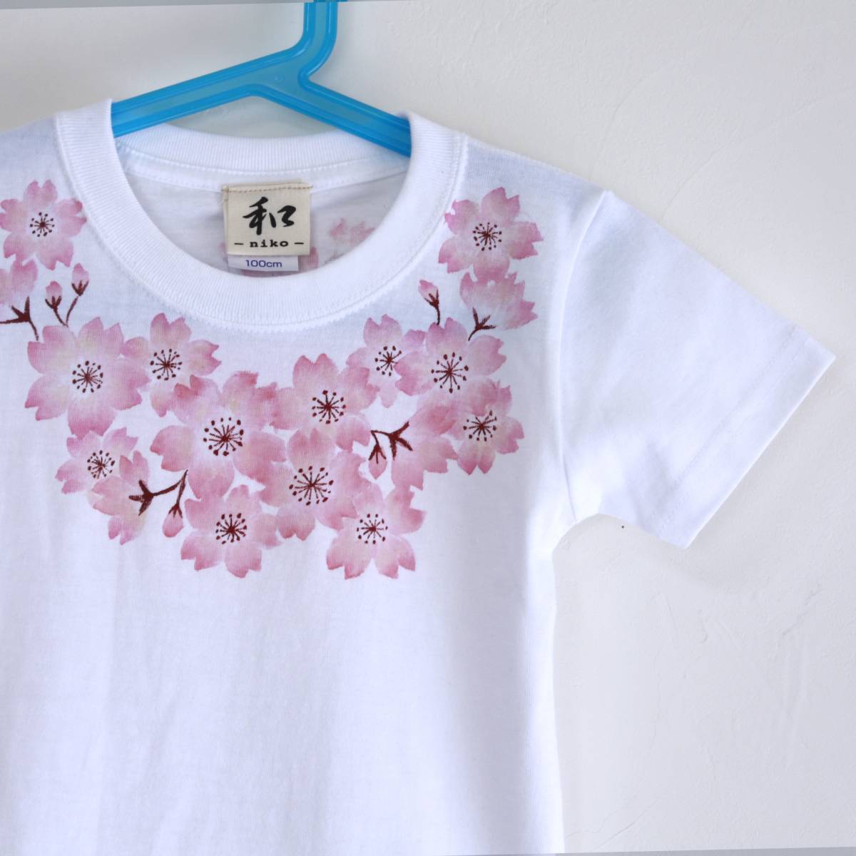  child clothes Kids T-shirt 130 size white corsage Sakura pattern T-shirt hand made hand .. T-shirt peace pattern spring present 