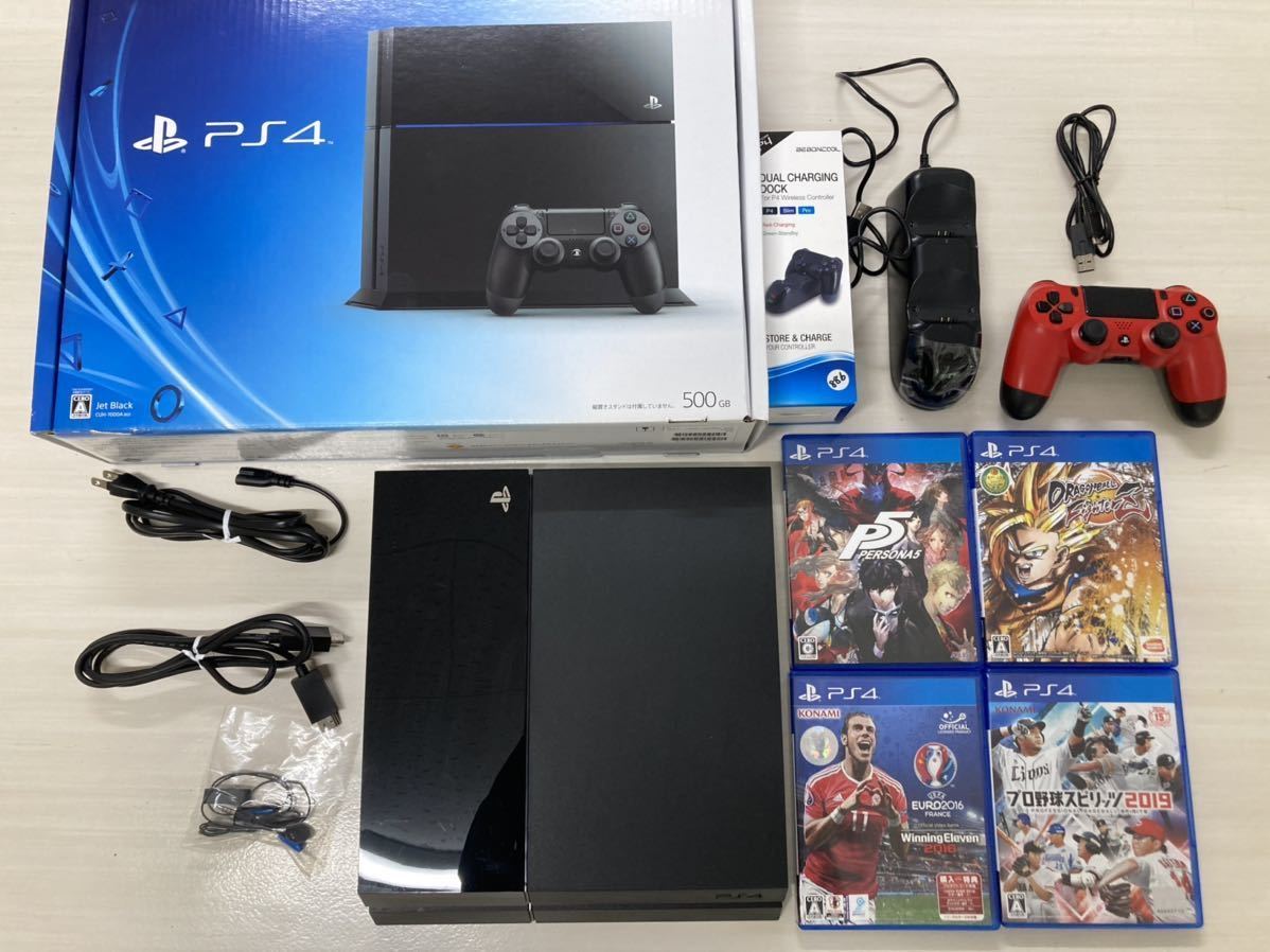 PS4本体 CUH-1000 PS4ソフト4枚 充電器付き 一式 すぐ遊べるセット