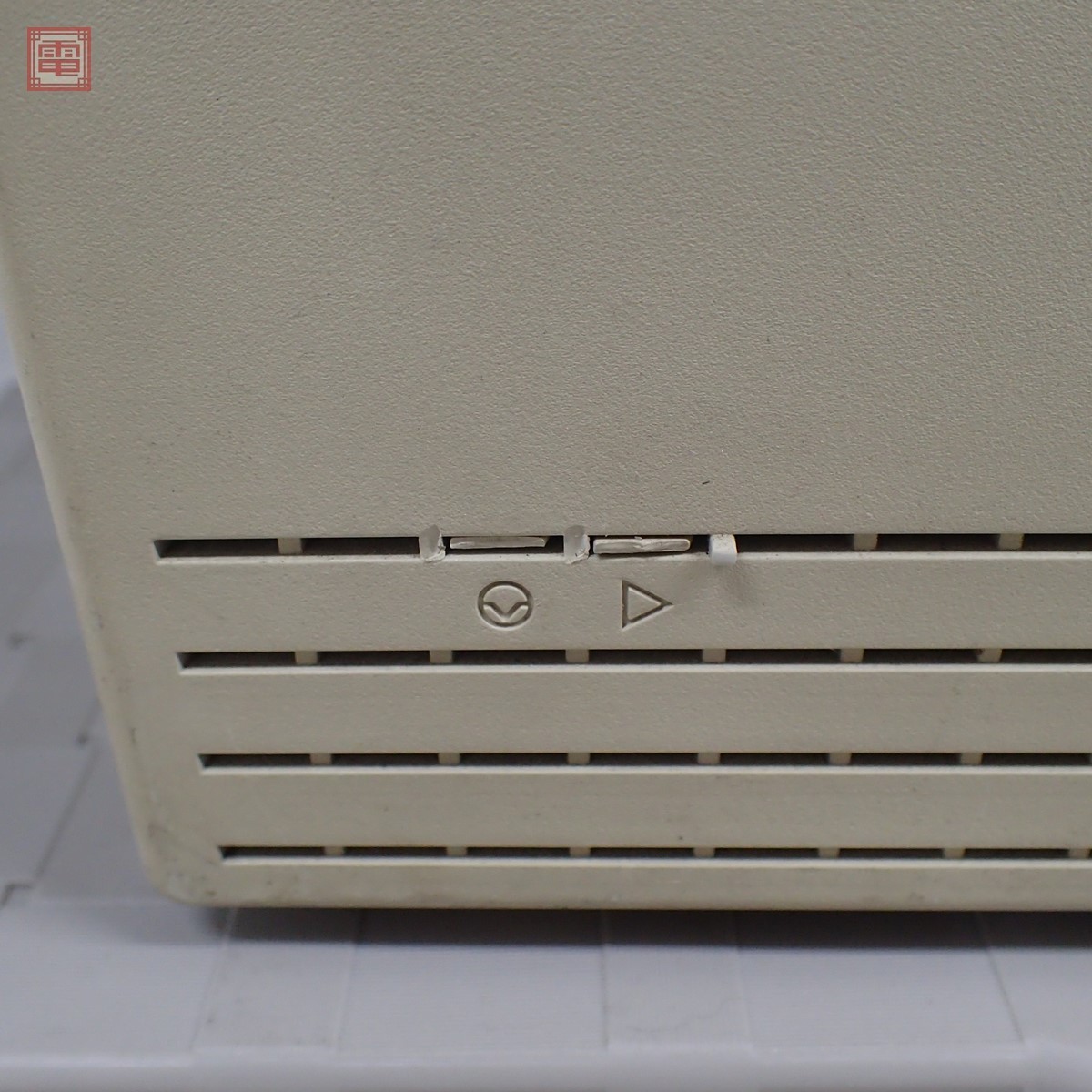 Apple Macintosh Classic M0420 本体 アップル マッキントッシュ 通電のみ確認 ジャンク パーツ取りにどうぞ その2【40_画像9