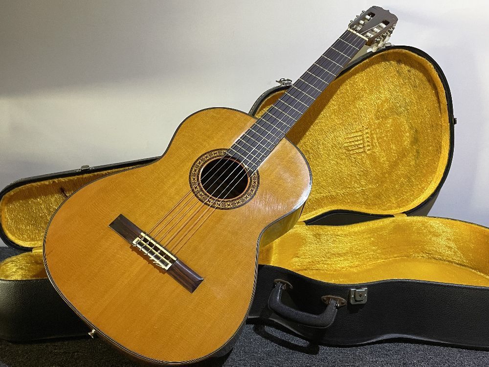 買い保障できる クラシックギター Takamine No.8