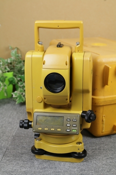 国内外の人気が集結 ジャンク!! 測量 TOPCON CS-101F