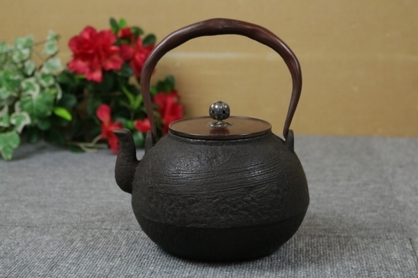 鉄瓶 銅蓋銀摘 岩肌 ◆9516