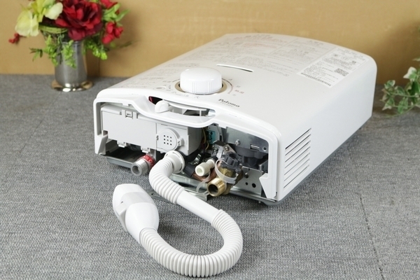 激安人気新品 パロマ ガス瞬間湯沸器 PH-5BV-1K 18年製 都市ガス12A13A 給湯設備 激安人気新品 パロマ ガス瞬間湯沸器 PH-5BV-1K 18年製 都市ガス12A13A 給湯設備