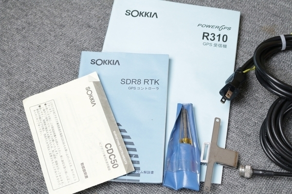 現状!! ソキア GPS測量機 R310 A110 SOKKIA 現状!! ソキア GPS測量機 R310 A110 SOKKIA