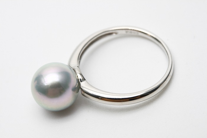 正規店仕入れの アコヤ真珠パールリング【指輪】 9.0-9.5mm ナチュラル
