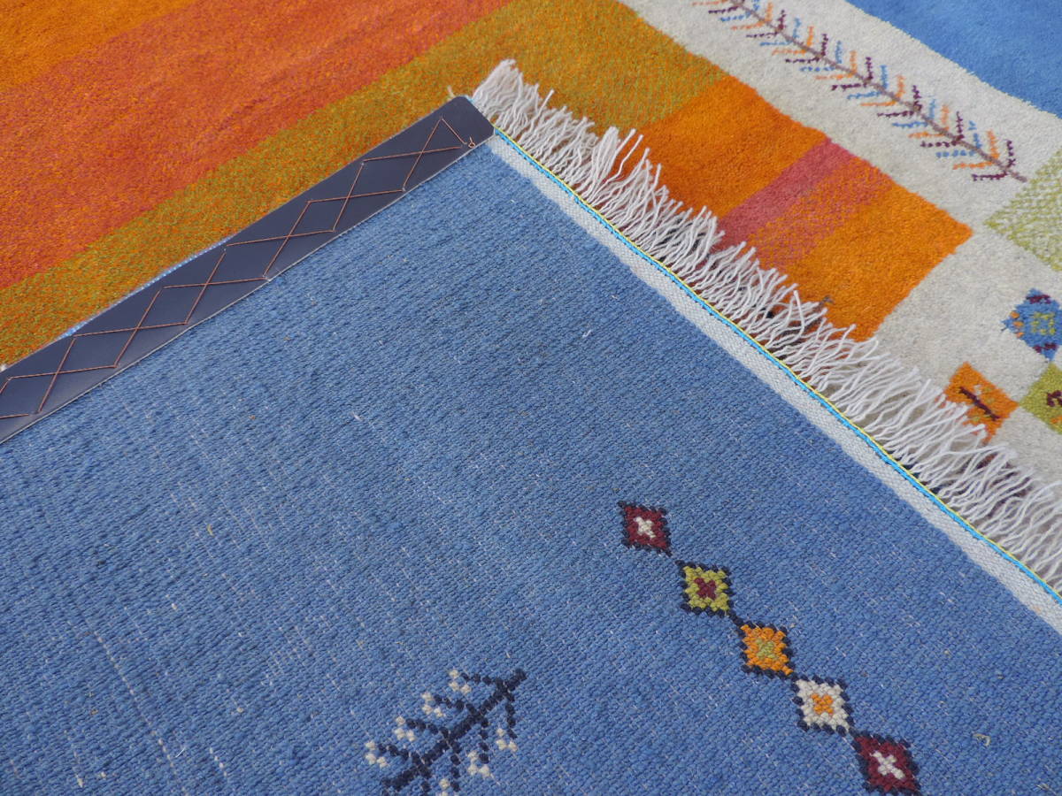ギャッベ 手織り ロリバフギャベ ペルシャ絨毯の本場 イラン産 細かな密度 ウール100％ ラグサイズ 199cm×151cm 本物保証 直輸入_画像8