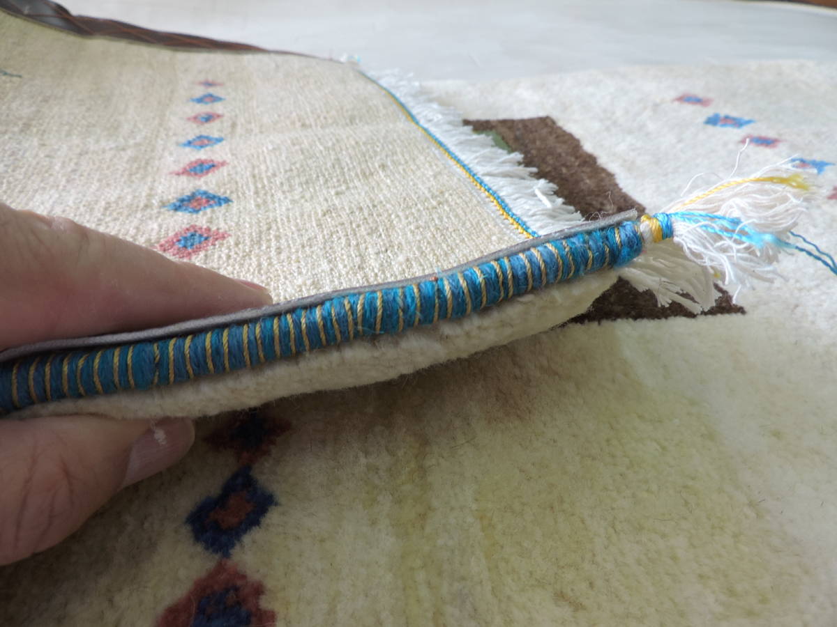 ギャッベ 手織り (リーズ）ギャベ ペルシャ絨毯の本場 イラン産 細かな密度 ウール100％ ラグサイズ 147cm×48cm 本物保証 直輸入_画像7