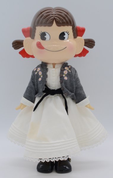 限定品 不二家 ペコちゃん 人形 スイートピュアドレス ケイタマルヤマ