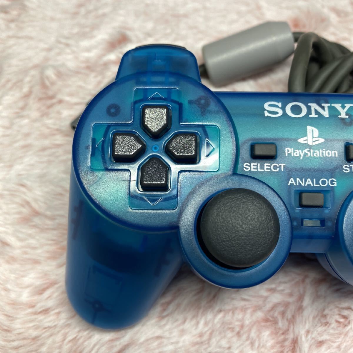 美品　PlayStation2 コントローラー　（クリア　ブルー）