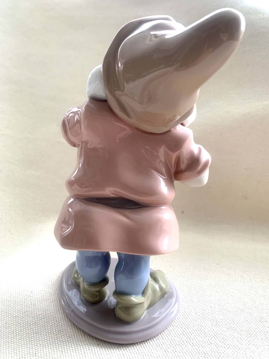  прекрасный товар античный Disner Disney Lladro dok. сырой керамика Белоснежка . 7 человек. маленький человек 