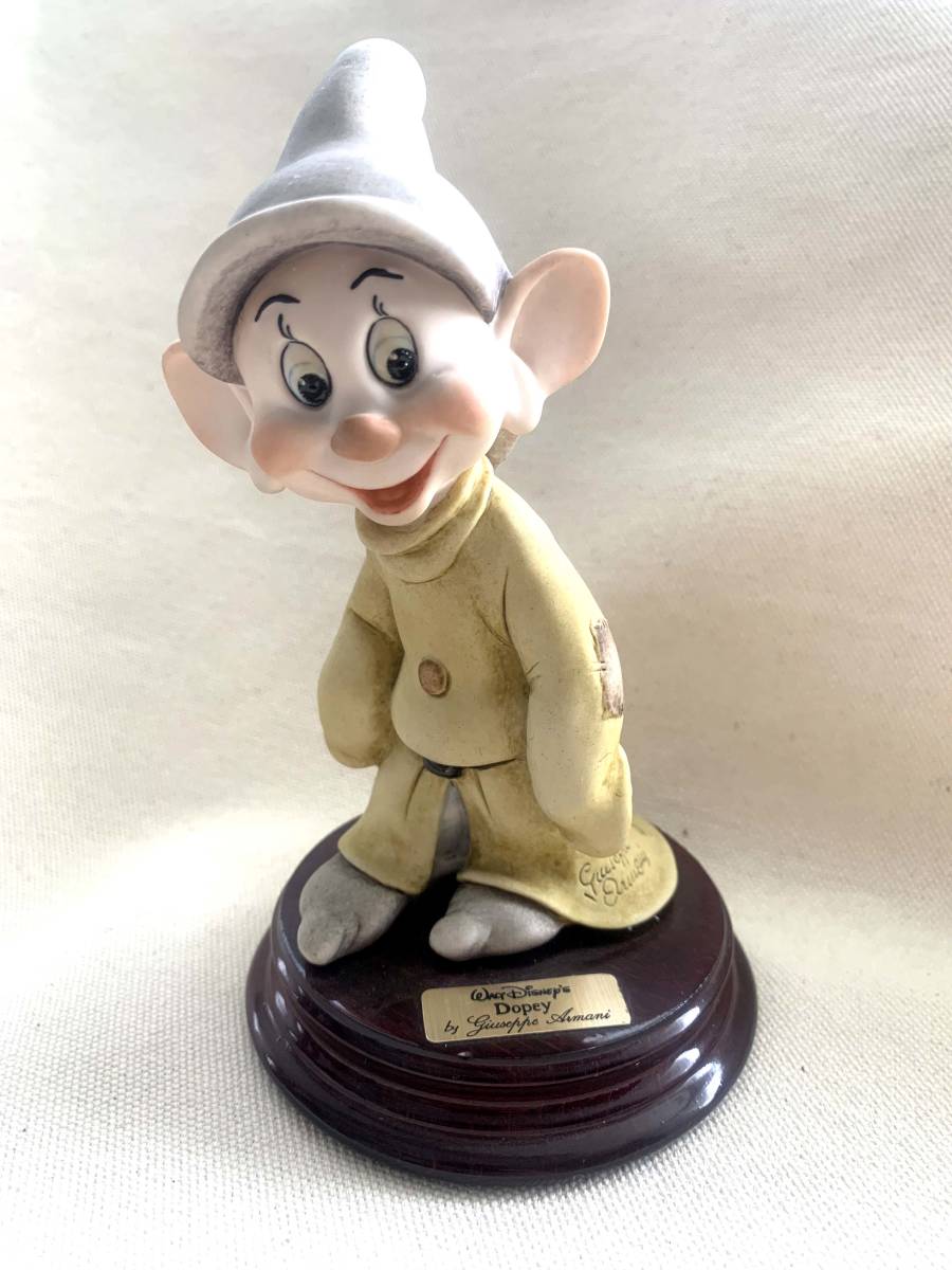  beautiful goods antique jozepe Armani Disner Disney do-pi-.... figure ceramics Snow White . 7 person. small person 