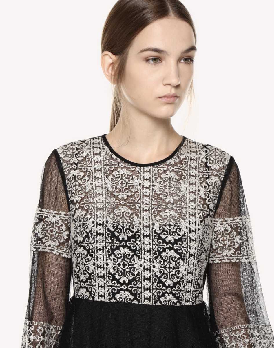 美品 RED VALENTINO レッドヴァレンティノ チュールレース 美品 RED VALENTINO レッドヴァレンティノ チュールレース