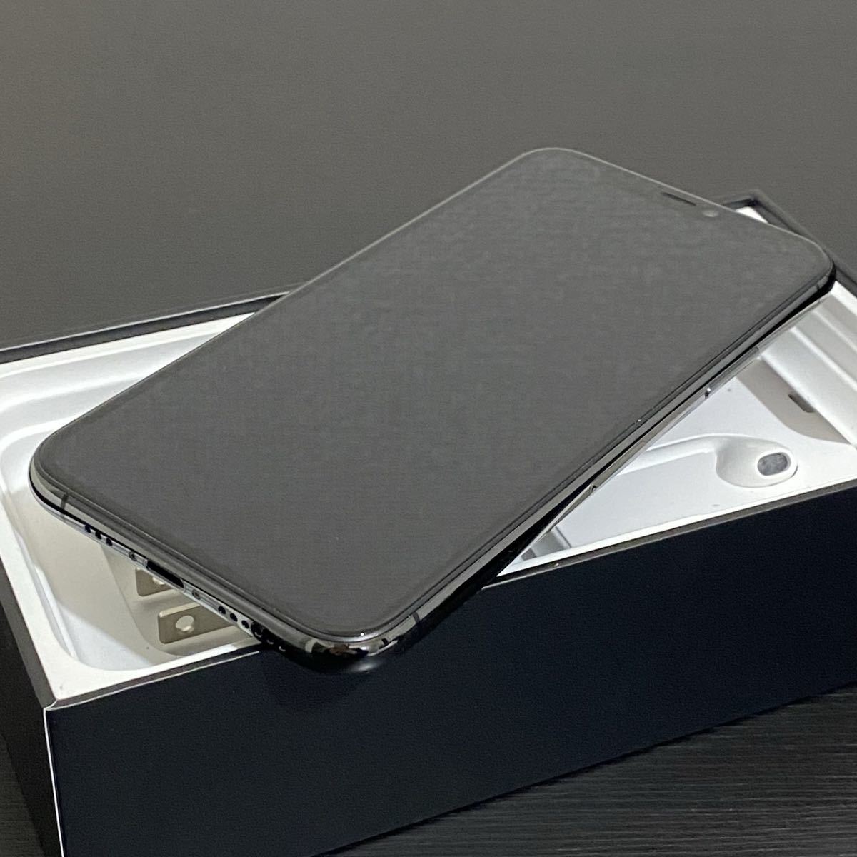 独特な 即購入可！ iPhone 11 Pro スペースグレイ 64 GB SIMフリー 
