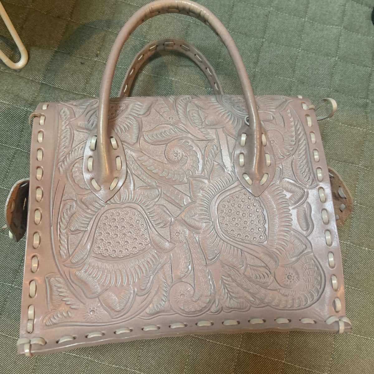 グレースコンチネンタル カービングトライブス GRACE CONTINENTAL