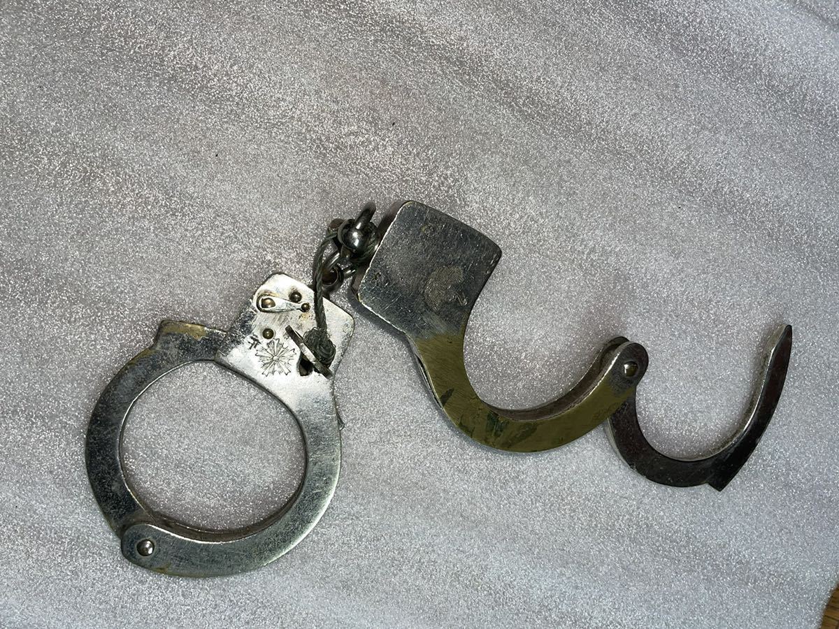 手錠 警察 骨董 コレクション 旧式手錠 県警 日本警察 旧警察手錠 本物 