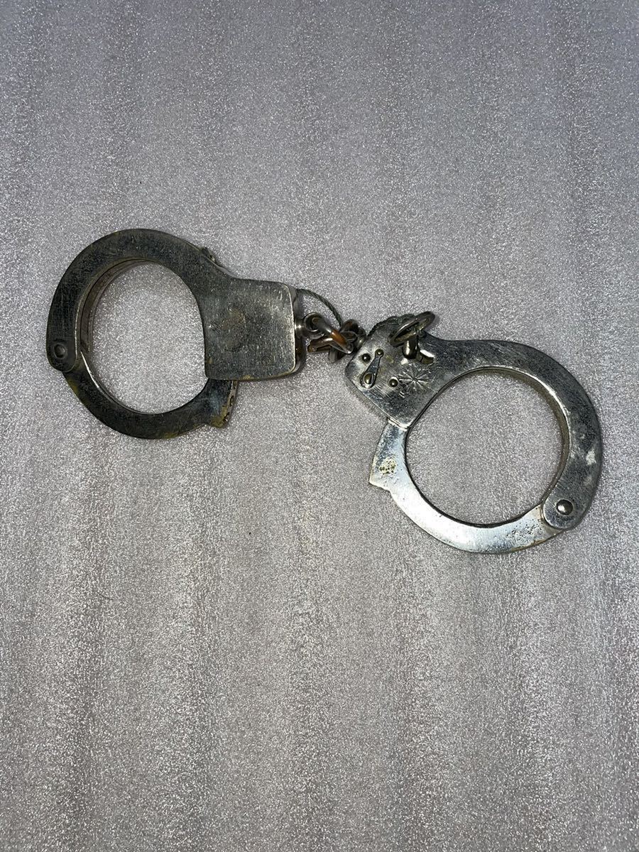 手錠 警察 骨董 コレクション 旧式手錠 県警 日本警察 旧警察手錠 本物 