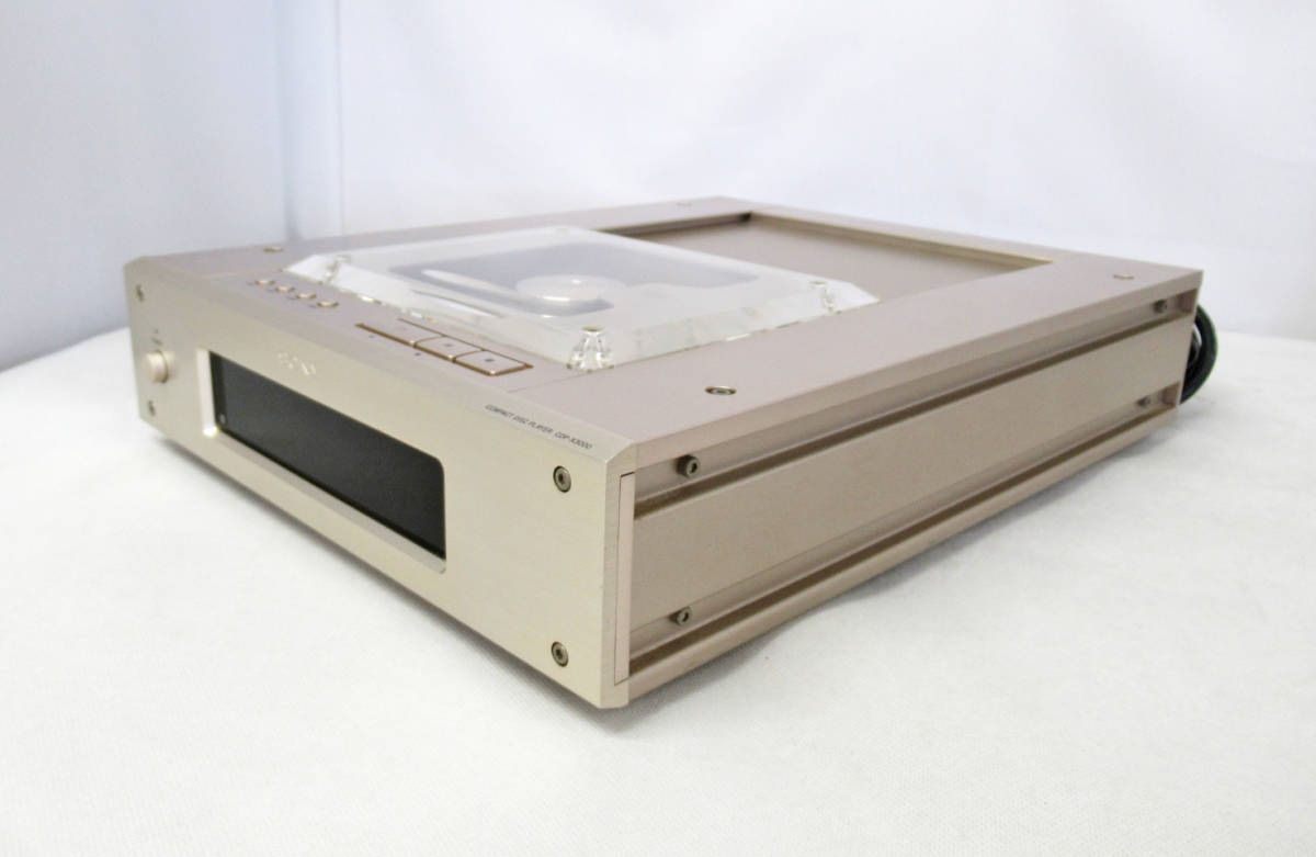 A114☆ジャンク品☆CDプレーヤー☆SONY/ソニー☆CDP-X3000☆電源ON確認☆リモコン RM-DX3000☆取扱説明書つき☆日本製 ∀_画像3