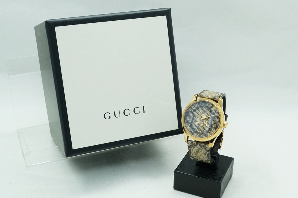 GUCCI ミディアムウォッチ（38mm）