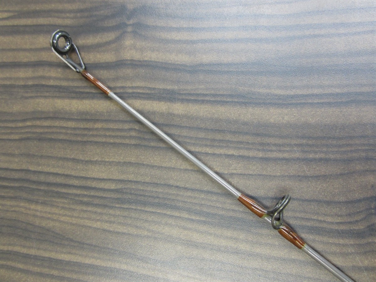 USED ザウルス バッシンシャフト トップウォータープラッギン56 BC56-2