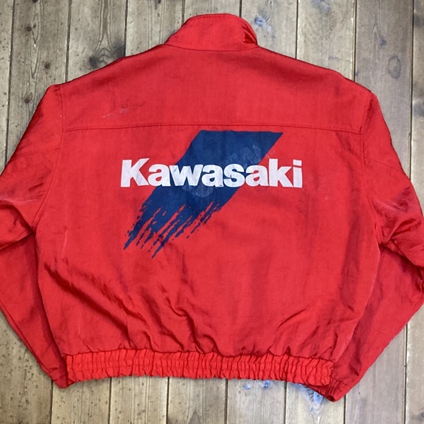 Yahoo!オークション - KAWASAKI ナイロン ジャケット 赤 サイズL Yahoo!オークション - KAWASAKI ナイロン ジャケット 赤 サイズL
