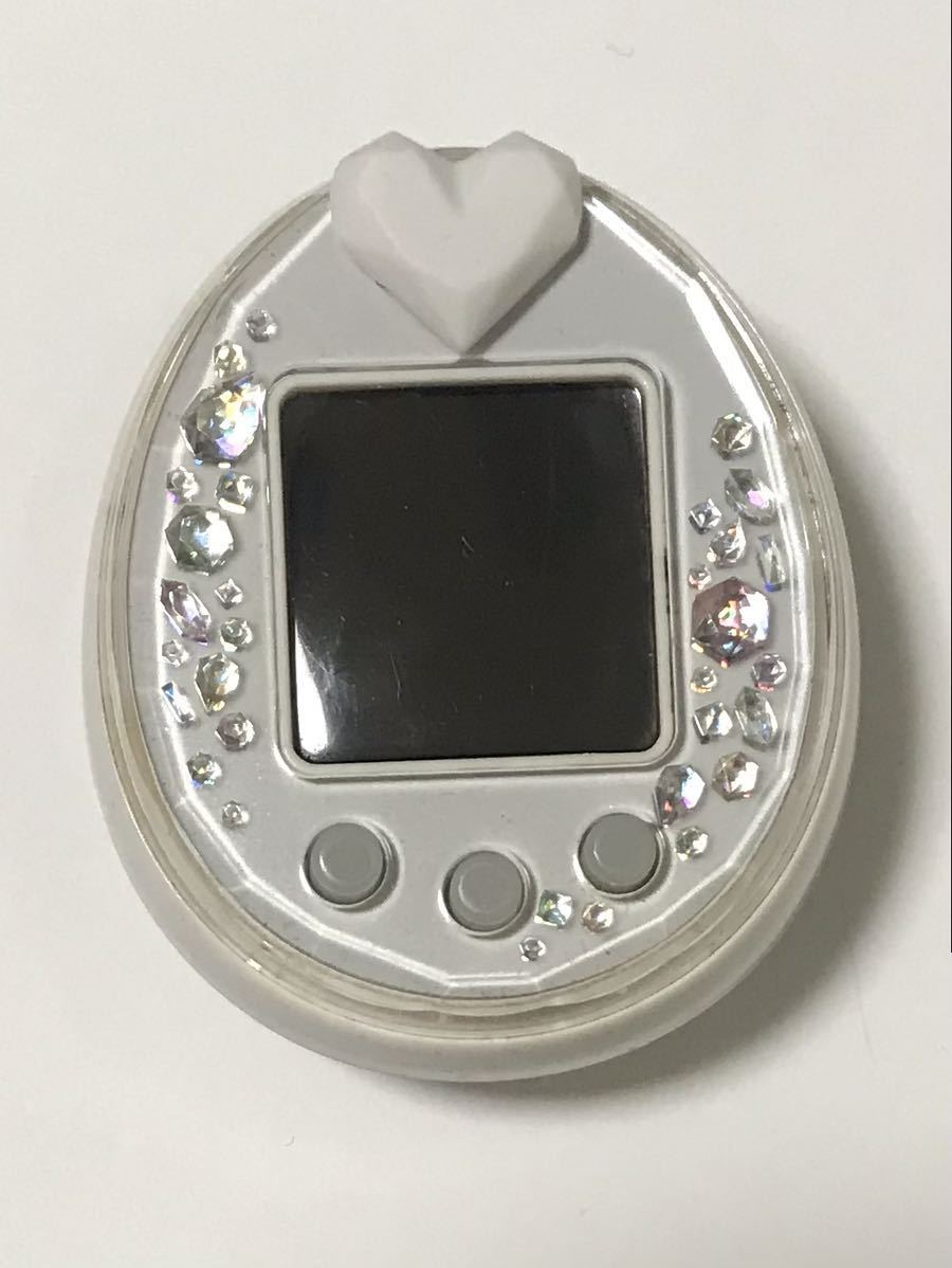 Yahoo!オークション - たまごっちピース ホワイト tamagotchi Yahoo!オークション - たまごっちピース ホワイト tamagotchi