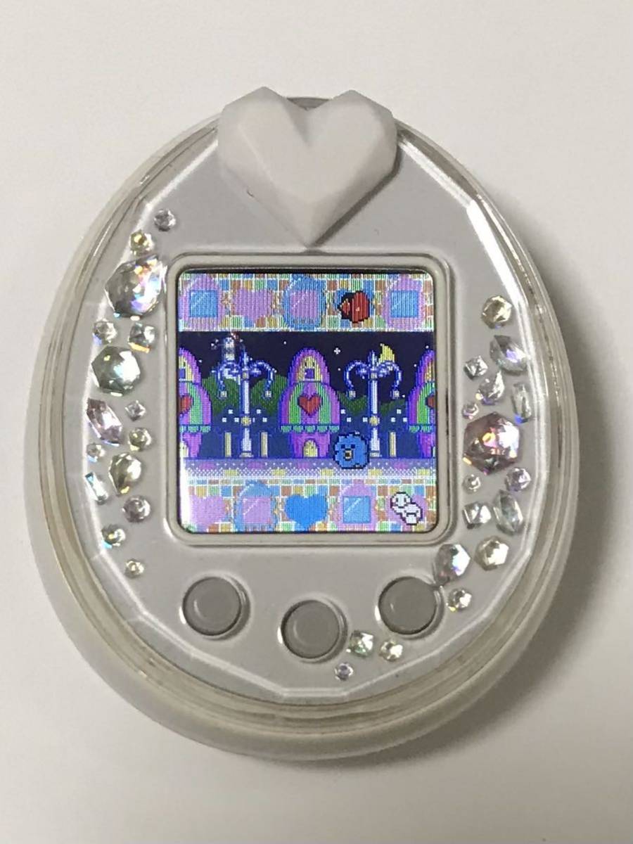 Yahoo!オークション - たまごっちピース ホワイト tamagotchi Yahoo!オークション - たまごっちピース ホワイト tamagotchi