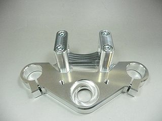 ハンドルオフセット高剛性トップブリッジ（エイプ/ＸＲモタード）（ＤＣＲダイレクトドットコムレーシング製）