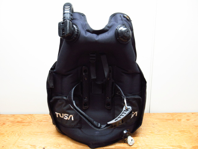 TUSA ツサ SOVERIN α BCジャケット Mサイズ ダイビング 管理4N0411A